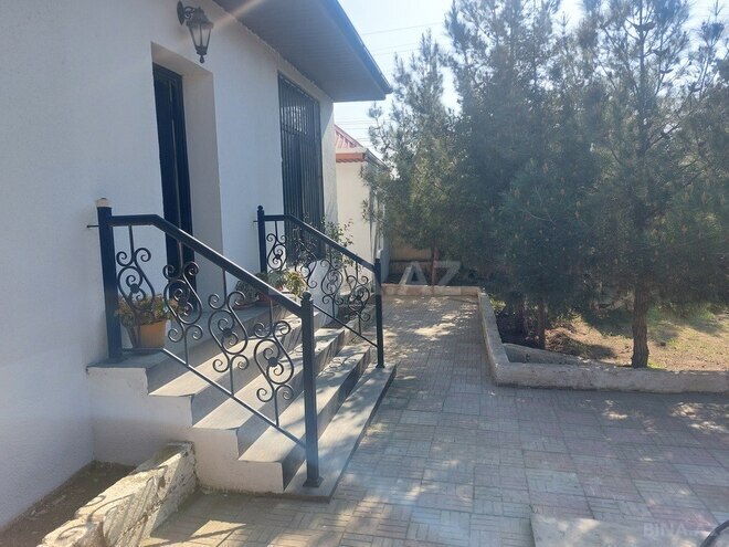 4 otaqlı həyət evi/bağ evi - Şüvəlan q. - 120 m² (27)