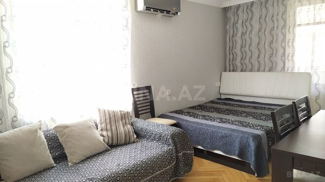 1-комн. вторичка - м. Элмляр Академиясы - 35 м² (1)
