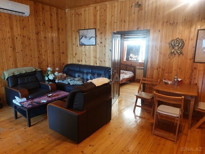 4 otaqlı həyət evi/bağ evi - Şüvəlan q. - 120 m² (21)