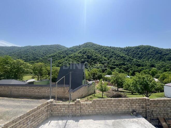 5 otaqlı həyət evi/bağ evi - Qəbələ - 136 m² (25)