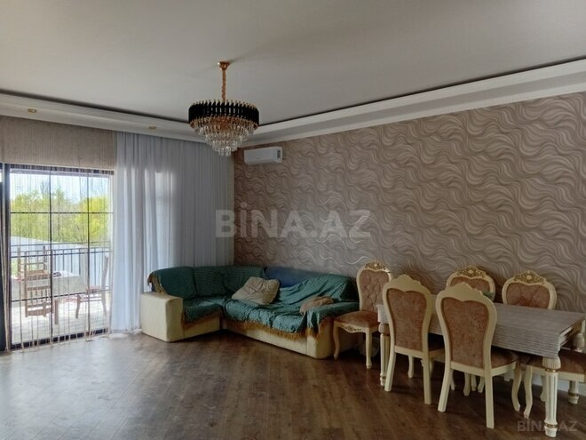 4 otaqlı həyət evi/bağ evi - Novxanı q. - 190 m² (7)