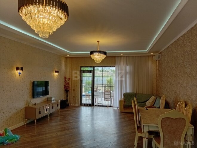 4 otaqlı həyət evi/bağ evi - Novxanı q. - 190 m² (4)