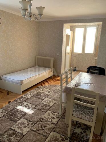 2 otaqlı köhnə tikili - Elmlər Akademiyası m. - 42 m² (2)