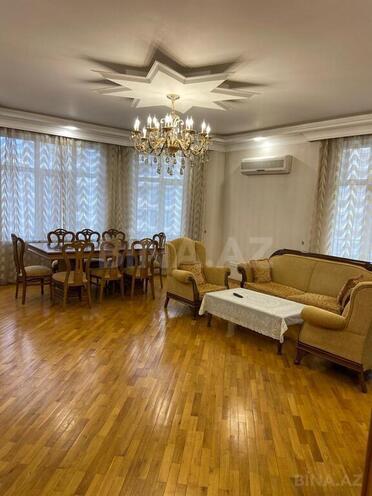 4-комн. новостройка - м. Нариман Нариманов - 210 м² (1)