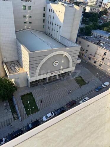 3-комн. новостройка - м. 28 мая - 95 м² (15)