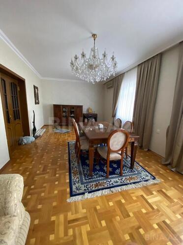 6 otaqlı həyət evi/bağ evi - Nəsimi m. - 350 m² (3)
