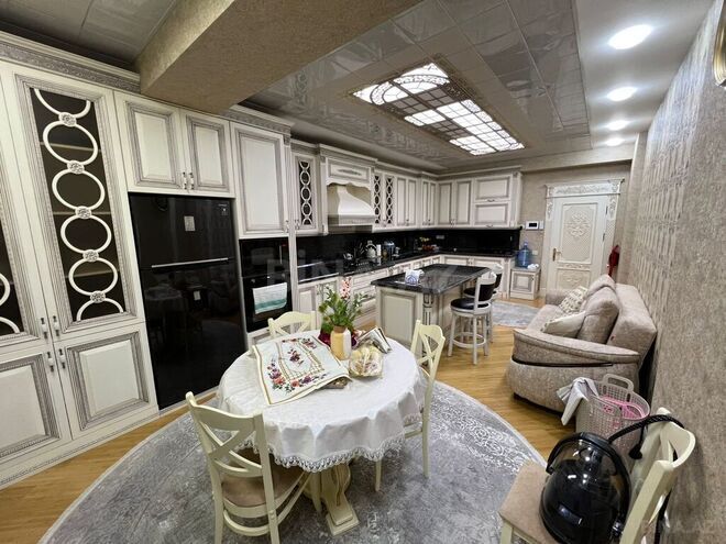 4 otaqlı yeni tikili - Şah İsmayıl Xətai m. - 215 m² (4)