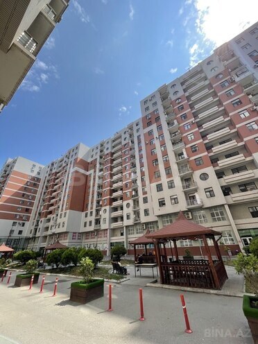 3-комн. новостройка - м. 8 ноября - 105 м² (2)