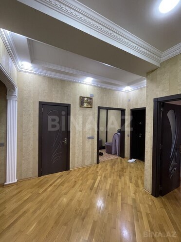 3-комн. новостройка - м. 8 ноября - 105 м² (15)
