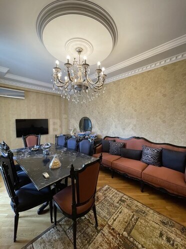 3-комн. новостройка - м. 8 ноября - 105 м² (7)