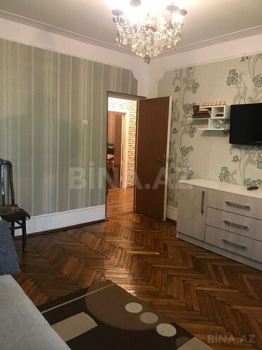 2-комн. вторичка - м. Ахмедлы - 60 м² (5)