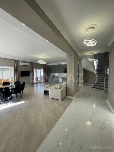 6 otaqlı həyət evi/bağ evi - Mərdəkan q. - 350 m² (16)