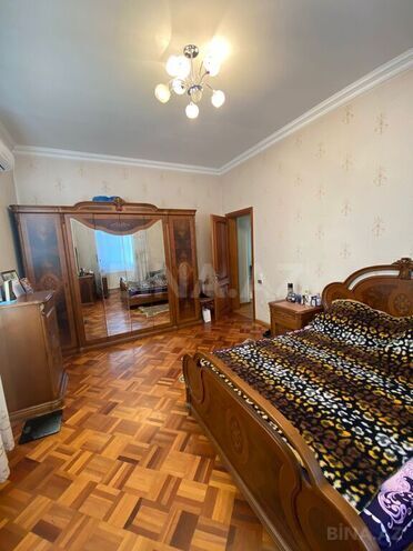 9-комн. дом/дача - пос. М. Расулзаде - 500 м² (9)