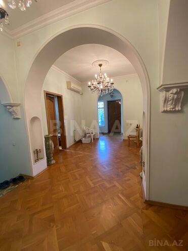 9-комн. дом/дача - пос. М. Расулзаде - 500 м² (4)
