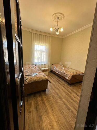 4 otaqlı həyət evi/bağ evi - Badamdar q. - 200 m² (11)