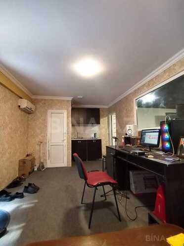 Qaraj - 8-ci mikrorayon q. - 48 m² (2)