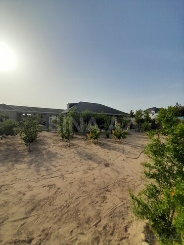 5 otaqlı həyət evi/bağ evi - Şüvəlan q. - 200 m² (21)