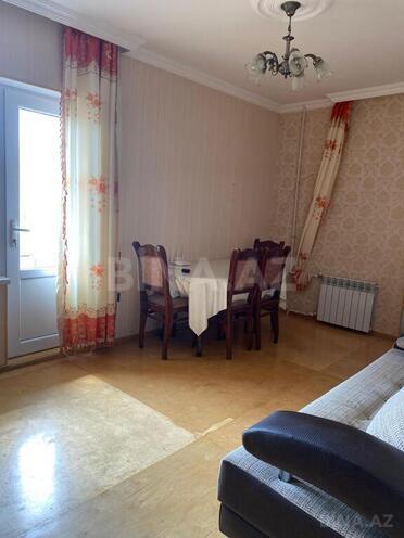 2 otaqlı köhnə tikili - 7-ci mikrorayon q. - 45 m² (3)