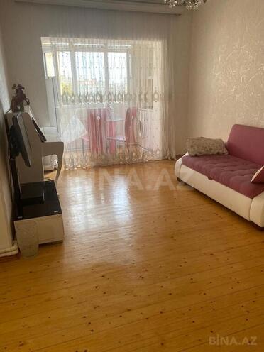 2 otaqlı köhnə tikili - 8-ci mikrorayon q. - 40 m² (1)