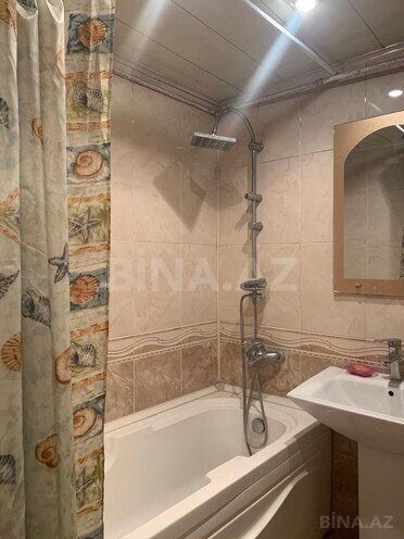 3-комн. вторичка - м. Иншаатчылар - 70 м² (15)