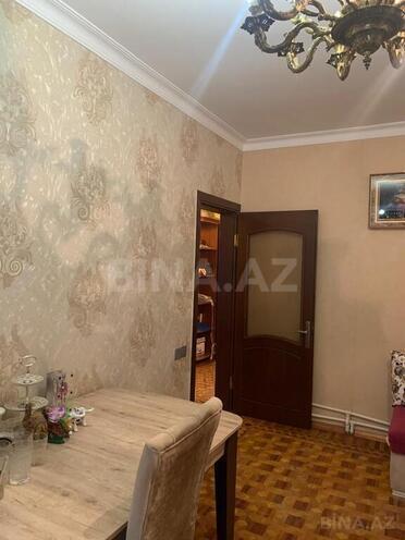 3-комн. вторичка - м. Иншаатчылар - 70 м² (9)