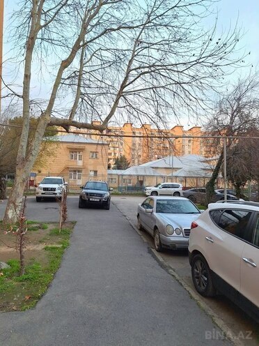 2 otaqlı köhnə tikili - Bakıxanov q. - 50 m² (24)