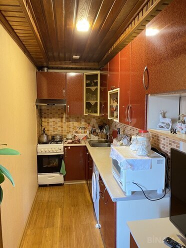 2 otaqlı köhnə tikili - Yeni Günəşli q. - 75 m² (3)