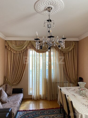 2 otaqlı köhnə tikili - Yeni Günəşli q. - 75 m² (21)