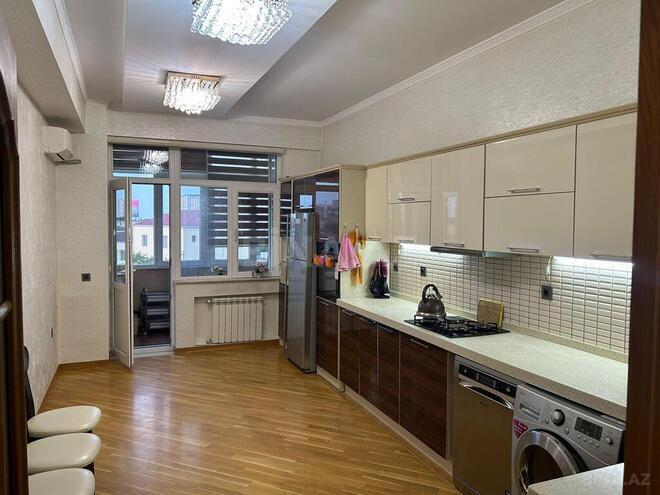 3-комн. новостройка - Ясамальский р. - 126 м² (6)
