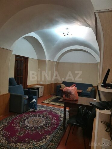 3 otaqlı köhnə tikili - İçəri Şəhər m. - 61.7 m² (1)