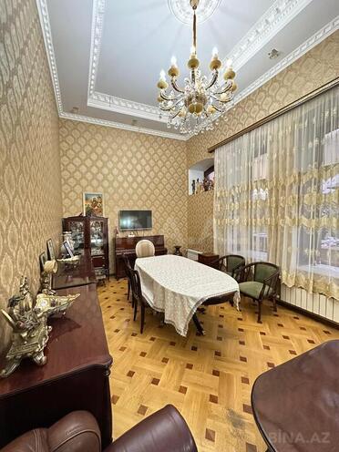 2 otaqlı köhnə tikili - İçəri Şəhər m. - 100 m² (2)