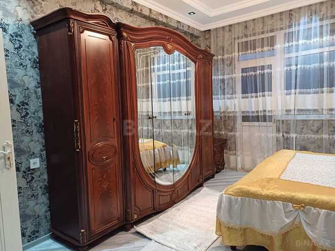 3-комн. новостройка - м. Автовокзал - 98 м² (4)