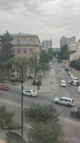 Satılır 2 otaqlı köhnə tikili 65 m², Nizami m., photo 6 from 16