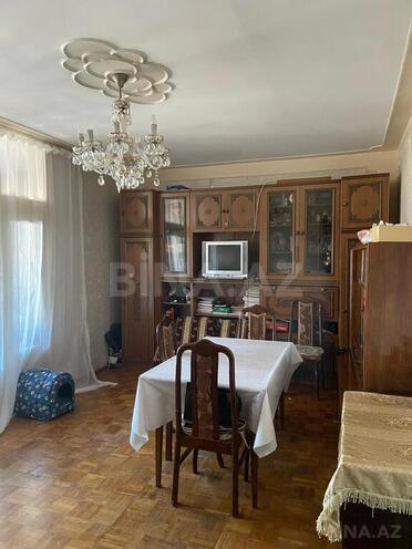 3 otaqlı köhnə tikili - Badamdar q. - 80 m² (1)