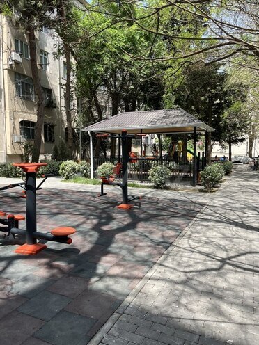 2 otaqlı köhnə tikili - 20 Yanvar m. - 45 m² (1)