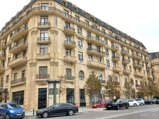 4 otaqlı yeni tikili - Şah İsmayıl Xətai m. - 174 m² (1)