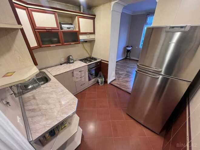 3 otaqlı köhnə tikili - 28 May m. - 116 m² (15)