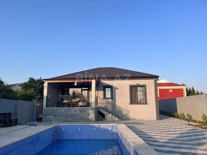4 otaqlı həyət evi/bağ evi - Novxanı q. - 200 m² (4)