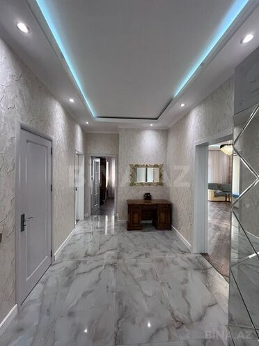 4 otaqlı həyət evi/bağ evi - Novxanı q. - 200 m² (17)