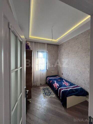 4 otaqlı həyət evi/bağ evi - Novxanı q. - 200 m² (19)
