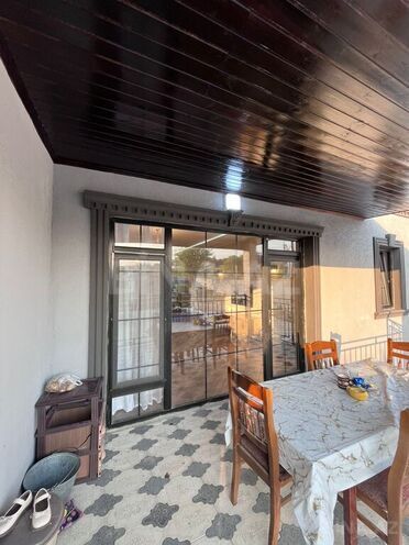 4 otaqlı həyət evi/bağ evi - Novxanı q. - 200 m² (9)