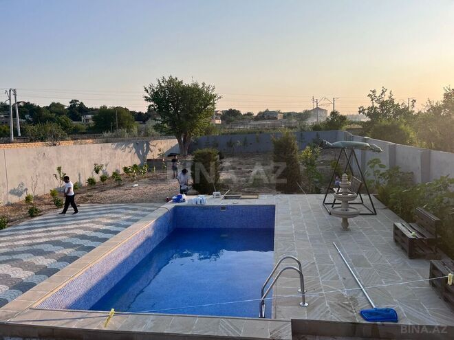 4 otaqlı həyət evi/bağ evi - Novxanı q. - 200 m² (7)
