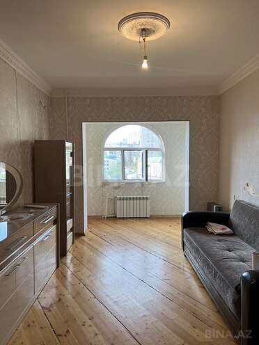 2 otaqlı köhnə tikili - Həzi Aslanov q. - 49 m² (5)