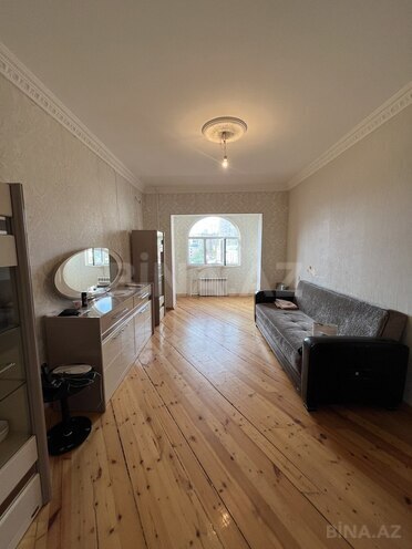 2 otaqlı köhnə tikili - Həzi Aslanov q. - 49 m² (1)