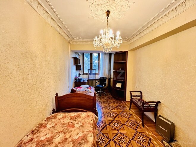 3 otaqlı köhnə tikili - Gənclik m. - 94 m² (15)