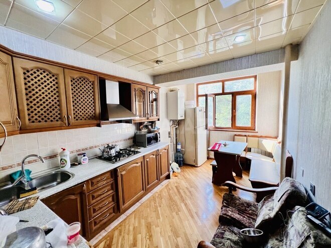 3 otaqlı köhnə tikili - Gənclik m. - 94 m² (20)