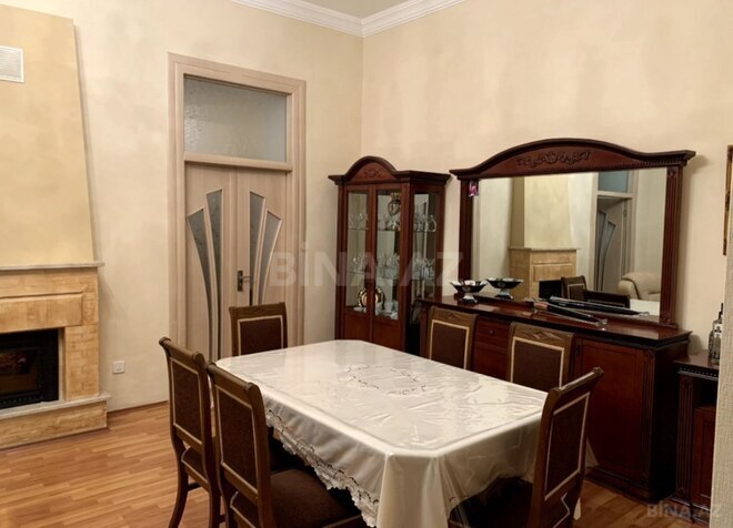 4 otaqlı köhnə tikili - 28 May m. - 102.5 m² (2)