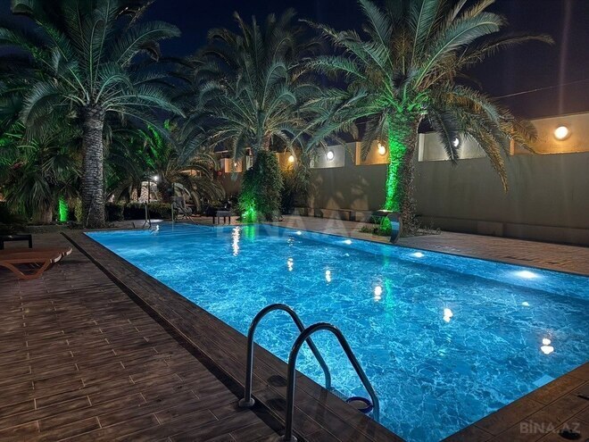 Сдаётся 10-комн. дом/дача 600 м², пос. Бильгях, photo 1 from 32