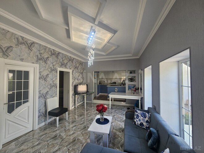 5 otaqlı həyət evi/bağ evi - Novxanı q. - 150 m² (7)