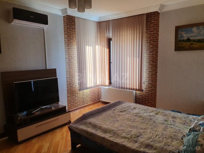 7 otaqlı həyət evi/bağ evi - Görədil q. - 250 m² (11)